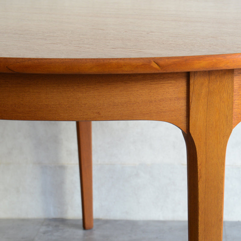 N様見学ご予約品　Nathanネイサンエクステンション ラウンド ダイニングテーブル 07