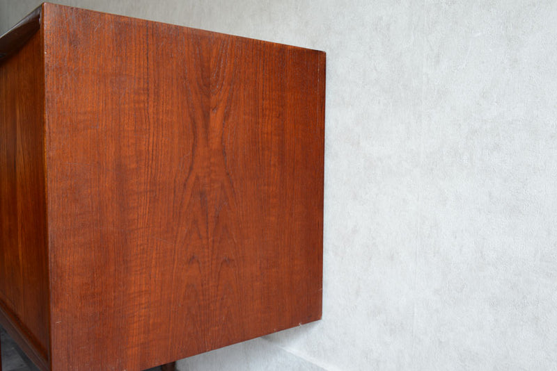 McINTOSH マッキントッシュ　サイドボード　001