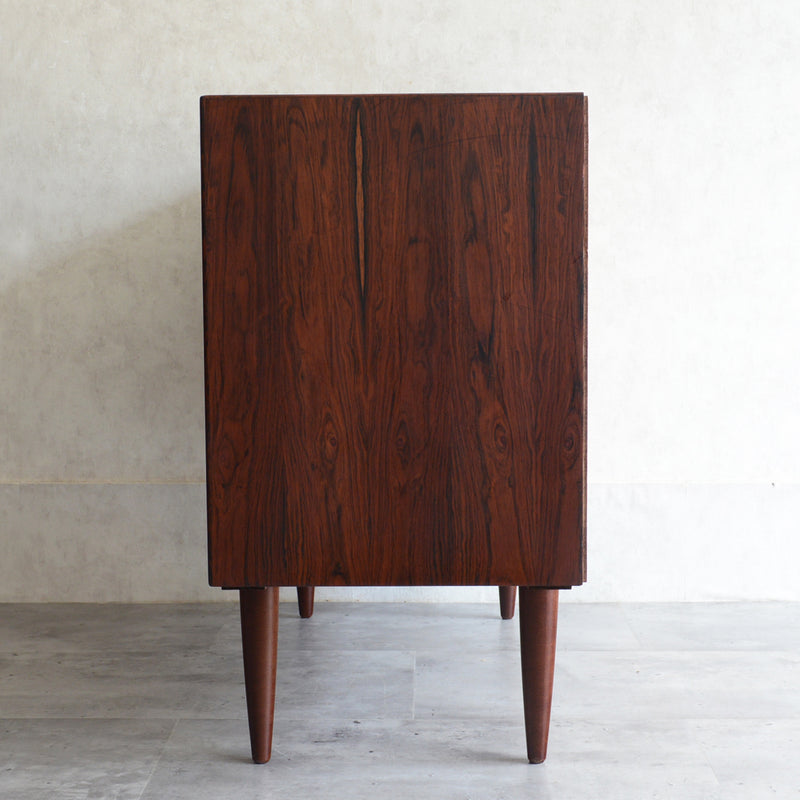 デンマーク ヴィンテージ　ローズウッド キャビネット