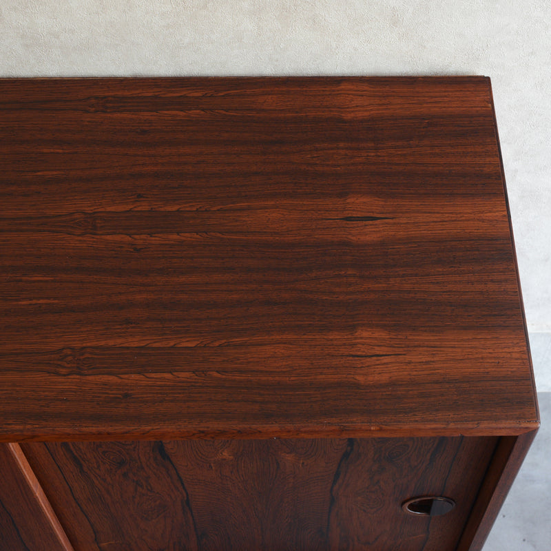 デンマーク ヴィンテージ　ローズウッド キャビネット