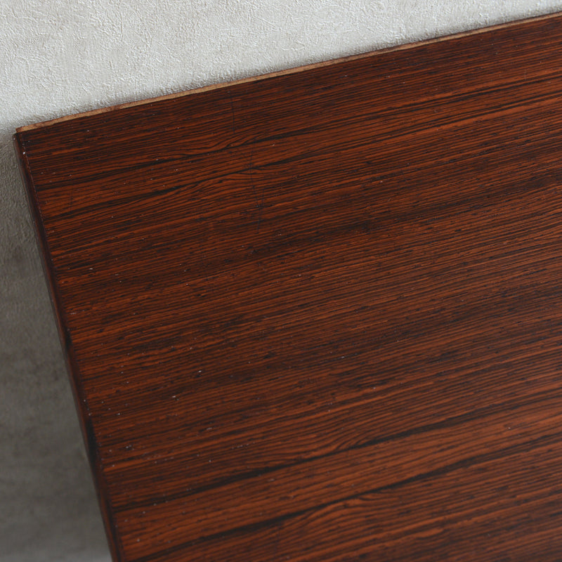 デンマーク ヴィンテージ　ローズウッド キャビネット