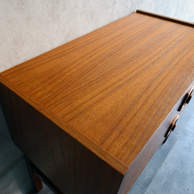 スウェーデンヴィンテージ2段チェスト4- 03