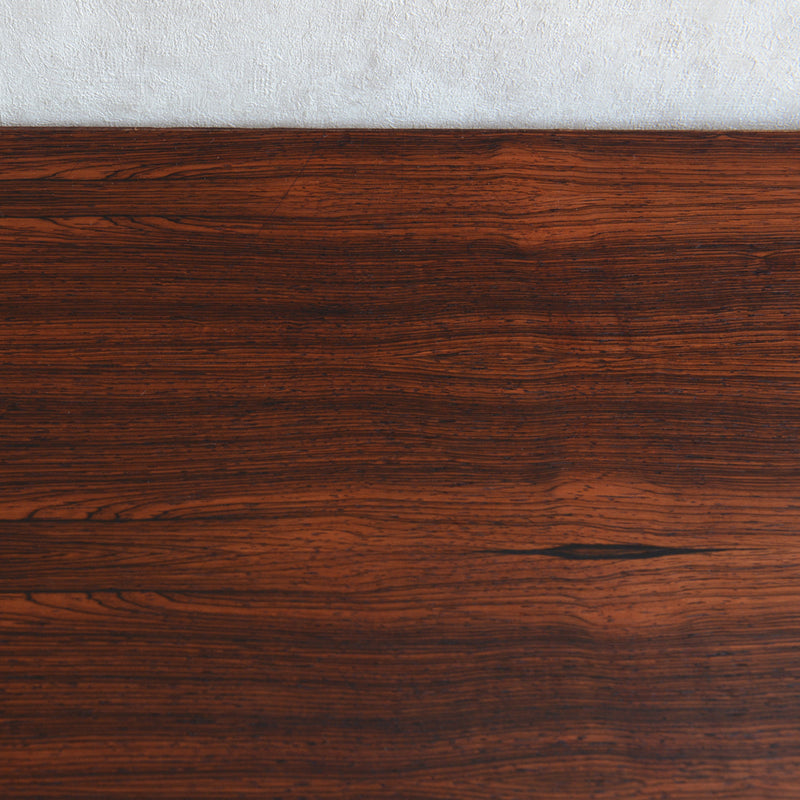 デンマーク ヴィンテージ　ローズウッド キャビネット