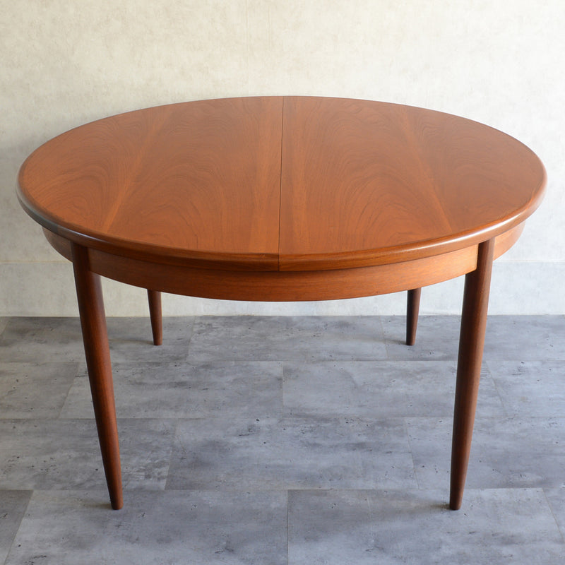 Ｆ様見学予約商品 G-PLAN ジープラン　エクステンション ラウンドテーブル72 （天板剥離再塗装済）