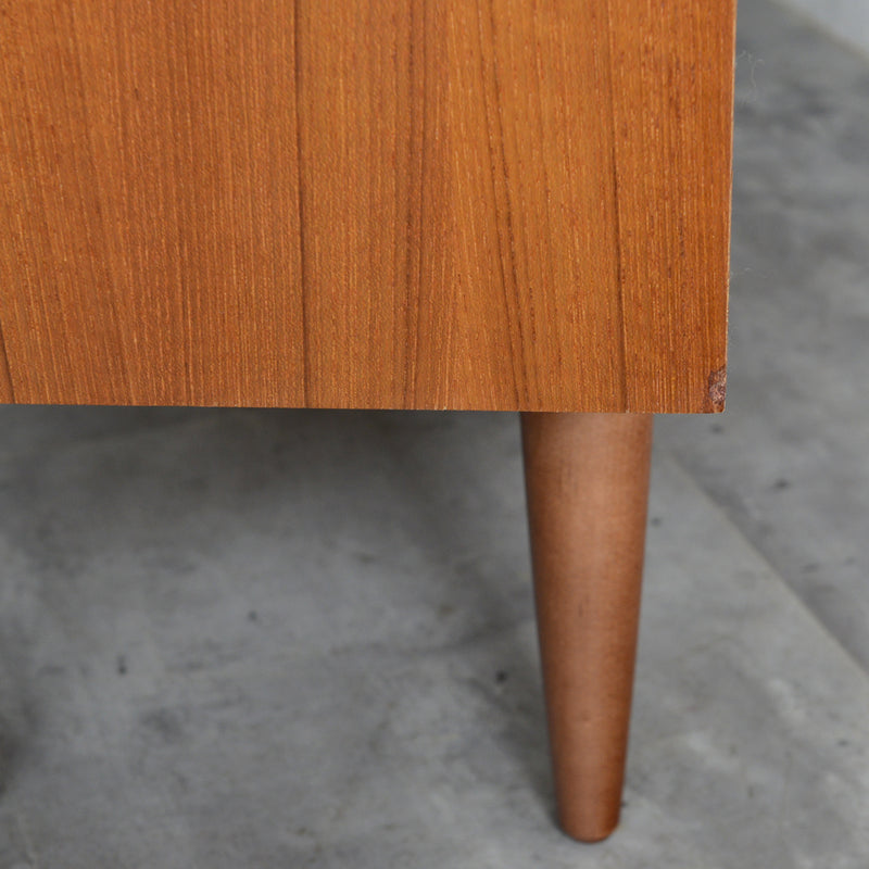 デンマーク ヴィンテージシェルフ 5-6 木扉付(ウッドオイル仕上げ）