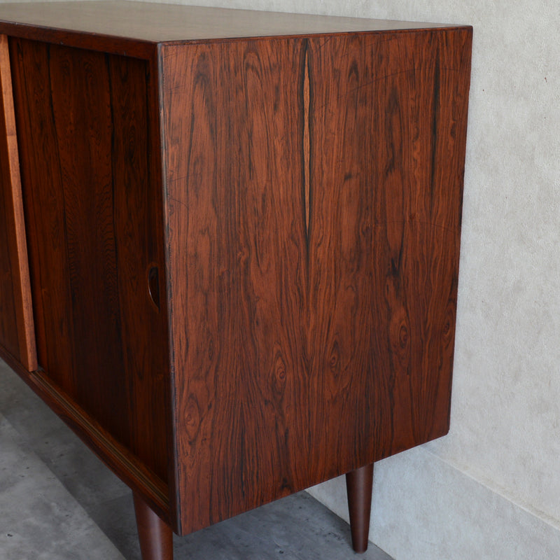 デンマーク ヴィンテージ　ローズウッド キャビネット