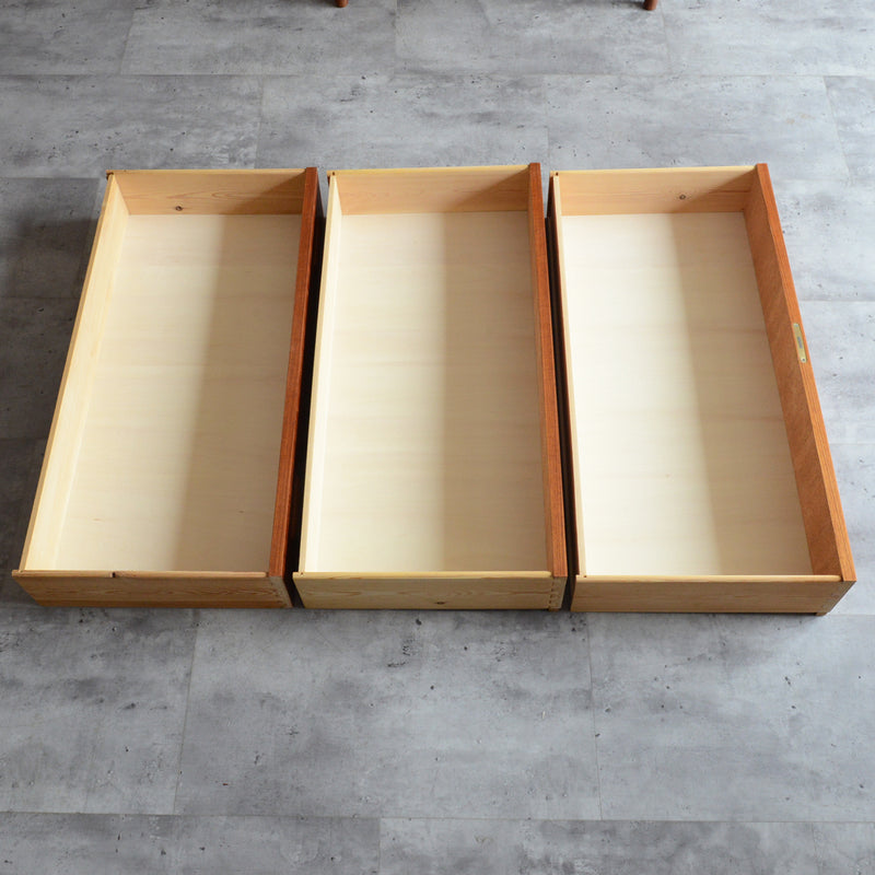 A様見学予約商品デンマークヴィンテージ　チークビューロー3-32(ミラー付き)