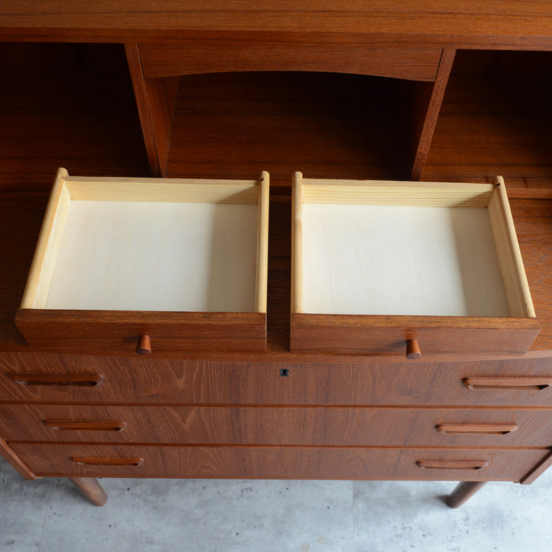 A様見学予約商品デンマークヴィンテージ　チークビューロー3-32(ミラー付き)