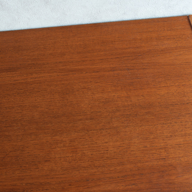 デンマーク ヴィンテージ キャビネット 5-5(丸把手・ウッドオイル仕上）