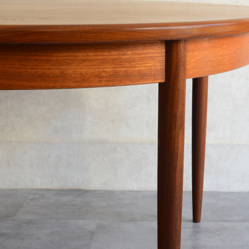 Ｆ様見学予約商品 G-PLAN ジープラン　エクステンション ラウンドテーブル72 （天板剥離再塗装済）