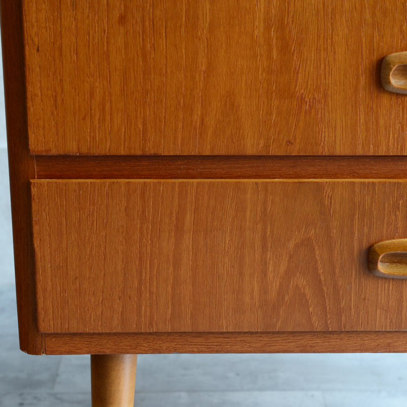 I様ご予約品　スウェーデンヴィンテージ　3段チェスト4-04