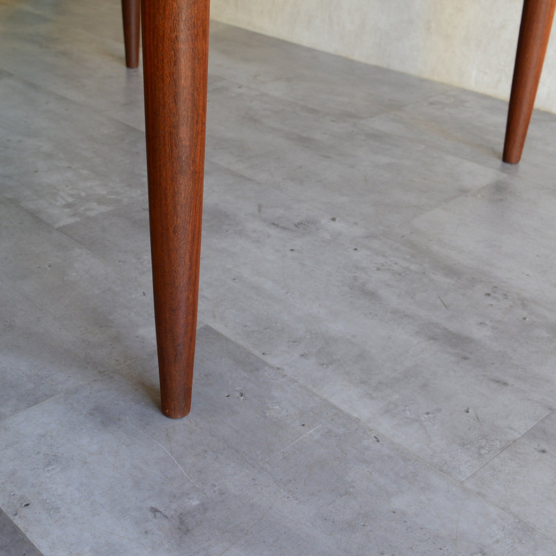 Ｆ様見学予約商品 G-PLAN ジープラン　エクステンション ラウンドテーブル72 （天板剥離再塗装済）