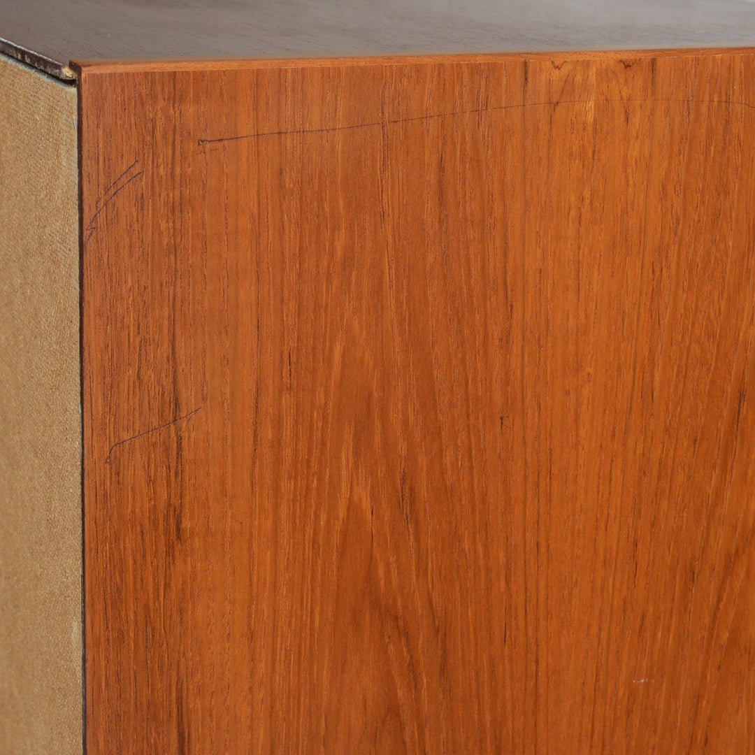 デンマーク ヴィンテージ キャビネット 5-5(丸把手・ウッドオイル仕上）