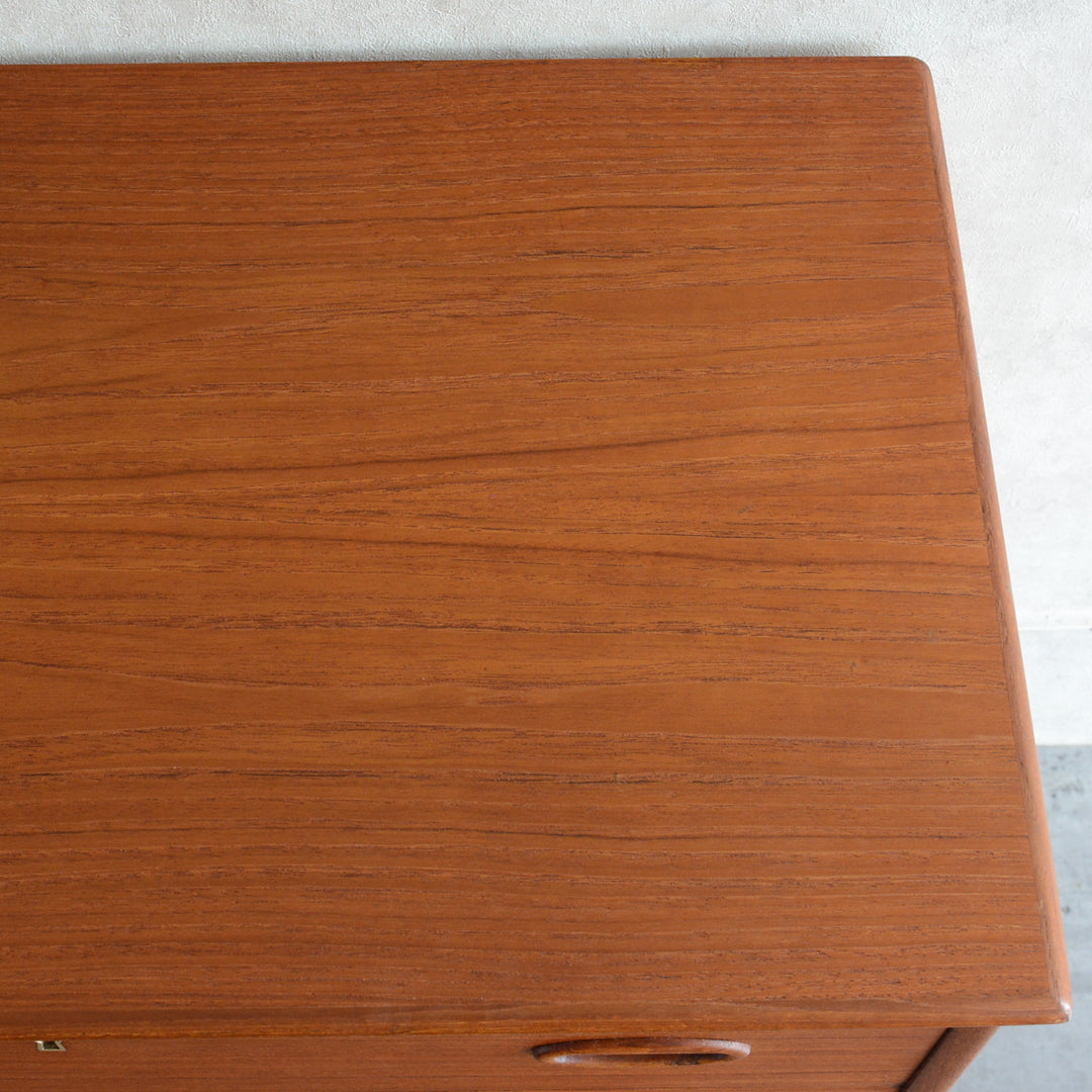 デンマークヴィンテージ  チークチェスト 3-34(4段）