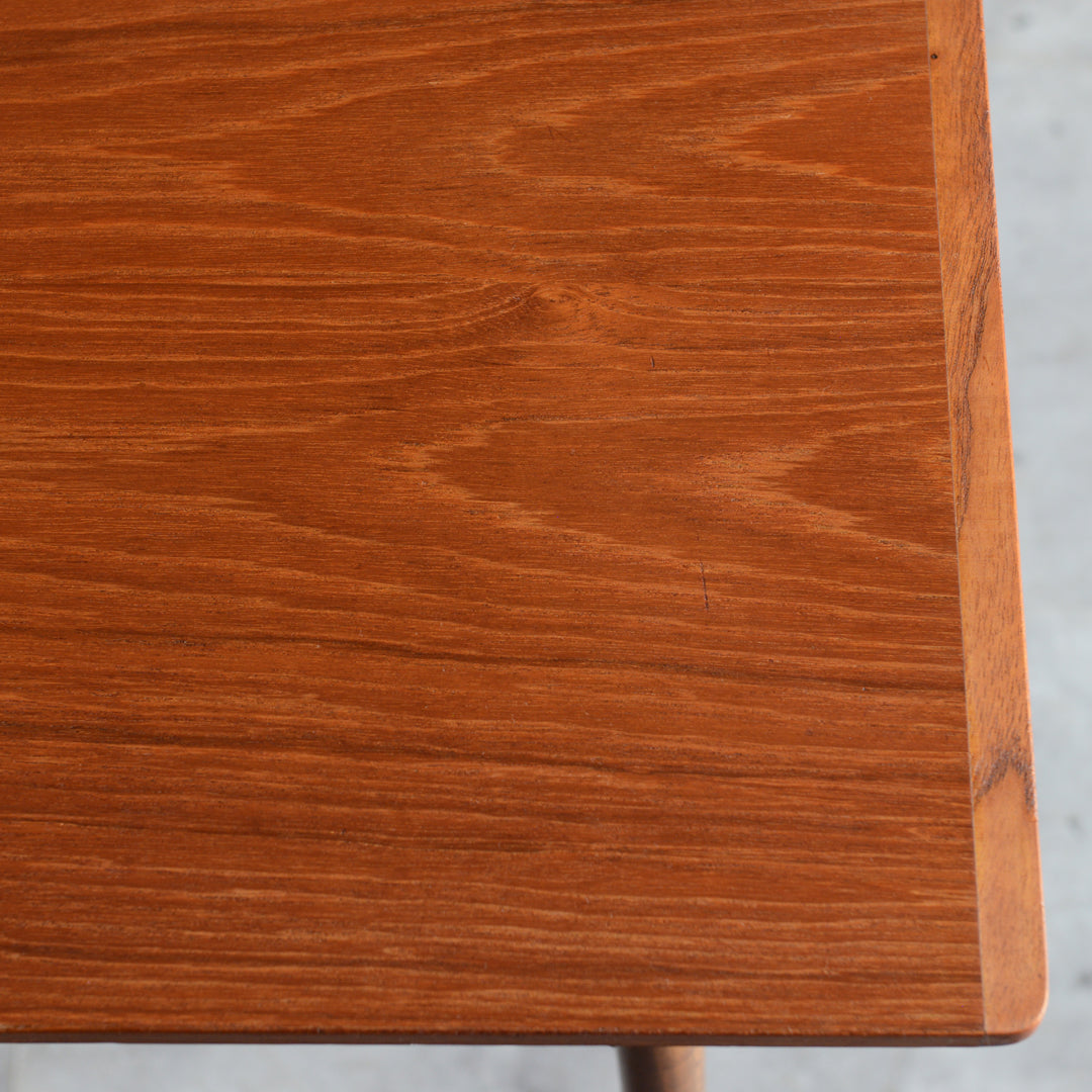 デンマーク ヴィンテージ　棚付サイドテーブル 5-2（ウッドオイル仕上）