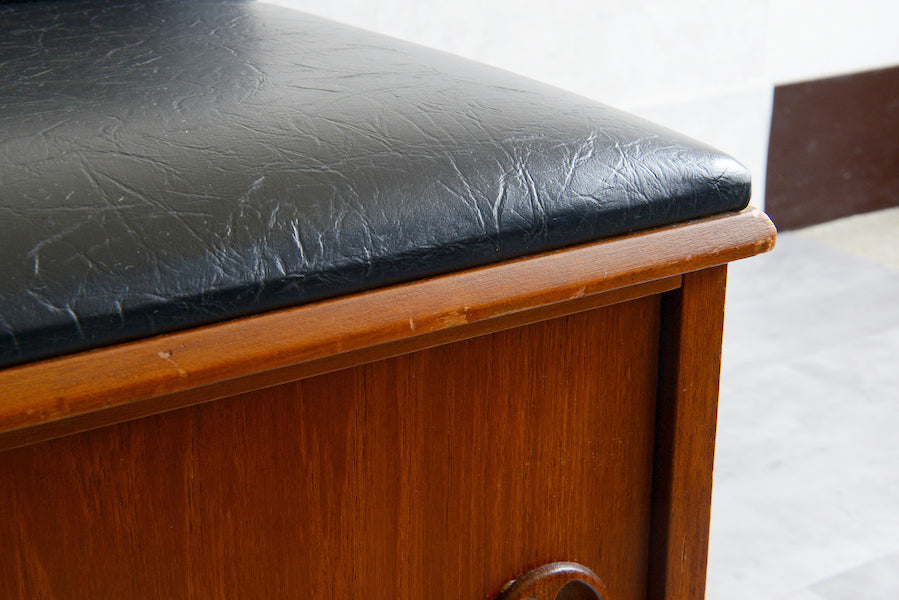 ミッドセンチュリー　テレフォンシート　