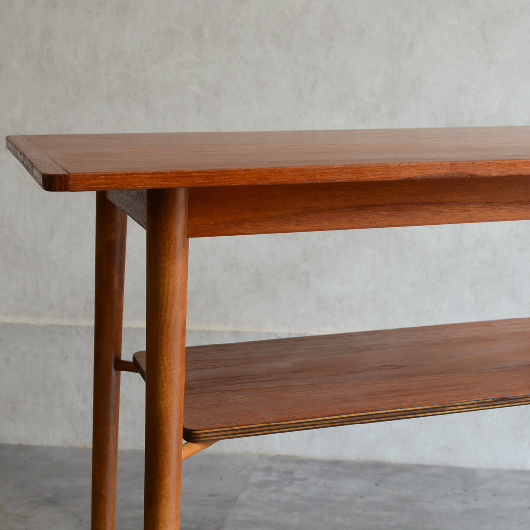 デンマーク ヴィンテージ　棚付サイドテーブル 5-2（ウッドオイル仕上）