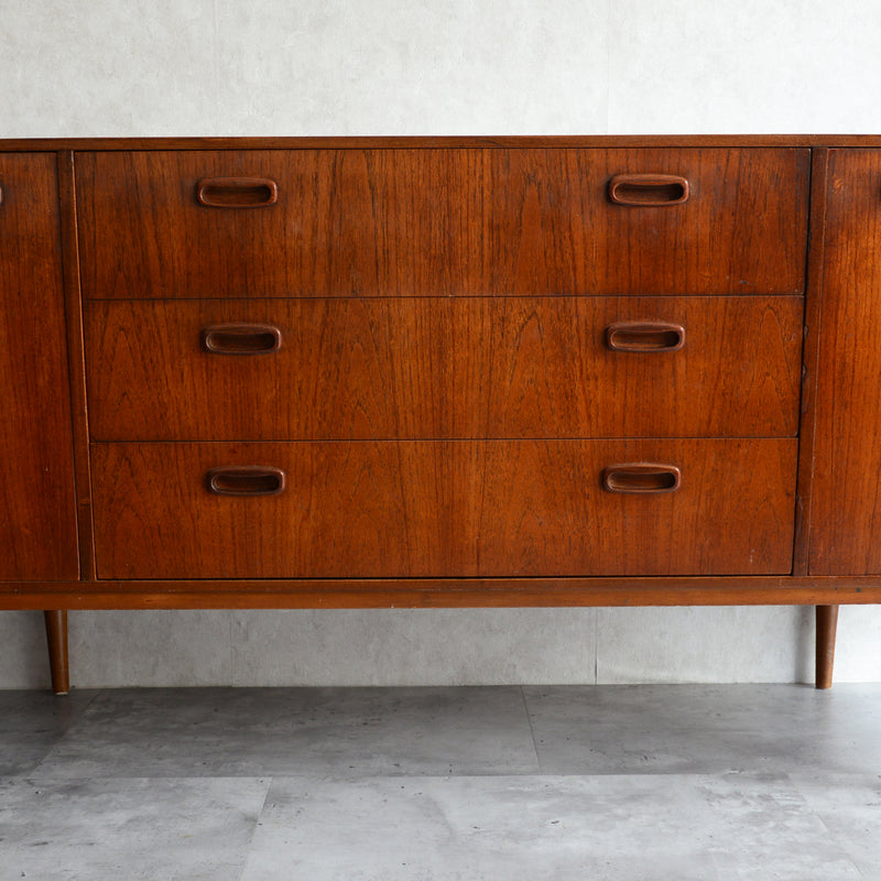 60s イギリス ヴィンテージ　チーク サイドボード40