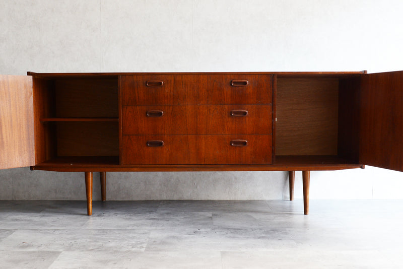 60s イギリス ヴィンテージ　チーク サイドボード40