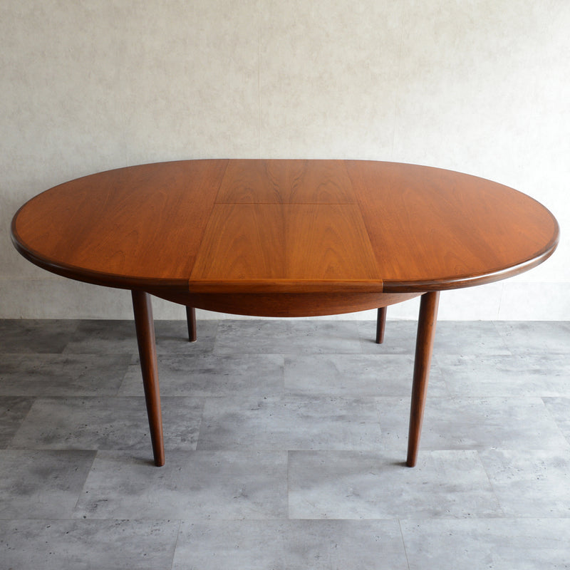 G-PLAN ジープラン　エクステンション ラウンドテーブル67（天板剥離再塗装済）