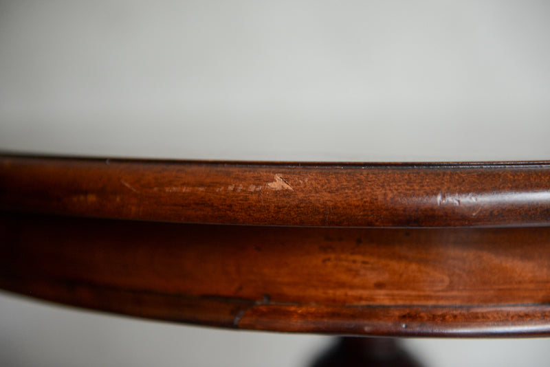 クラシックサイドテーブル　トリポッド02