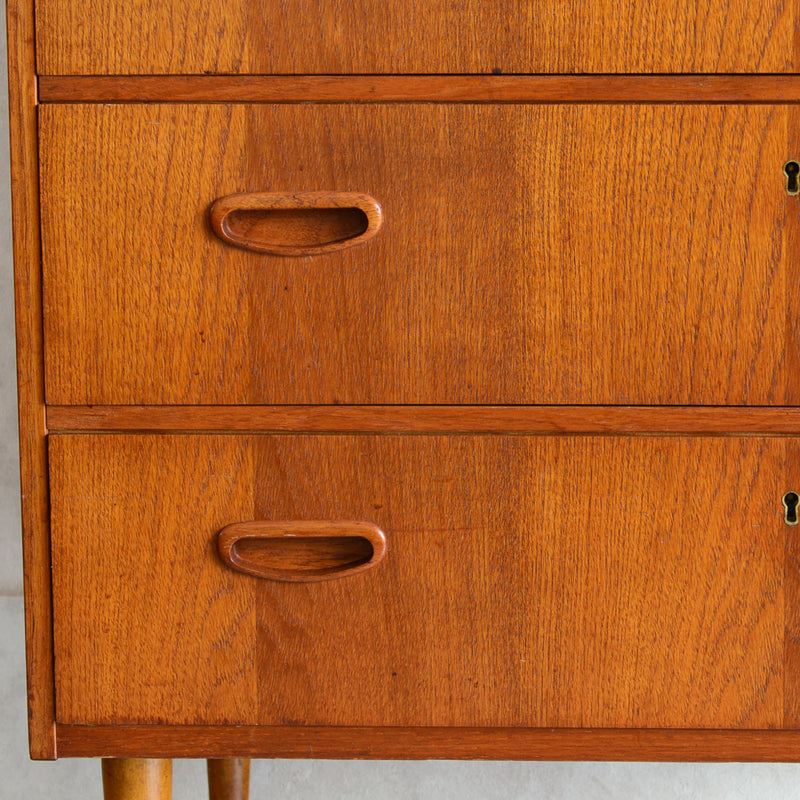 スウェーデンヴィンテージ　４段チェスト4-11