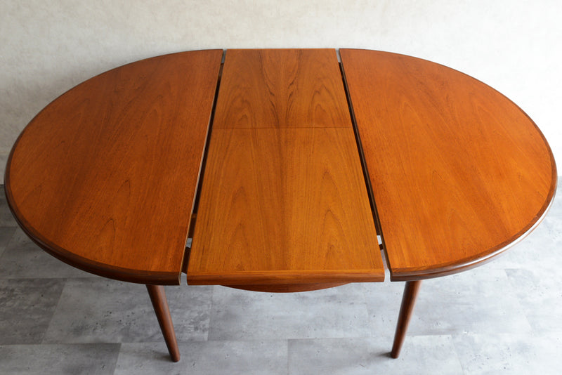 G-PLAN ジープラン　エクステンション ラウンドテーブル67（天板剥離再塗装済）