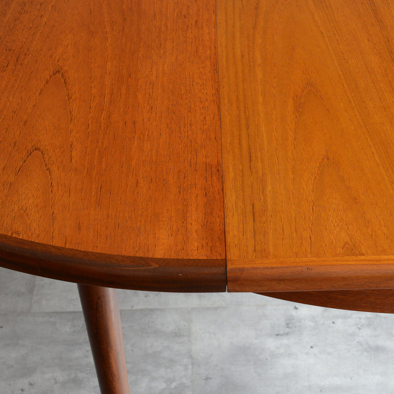 G-PLAN ジープラン　エクステンション ラウンドテーブル67（天板剥離再塗装済）