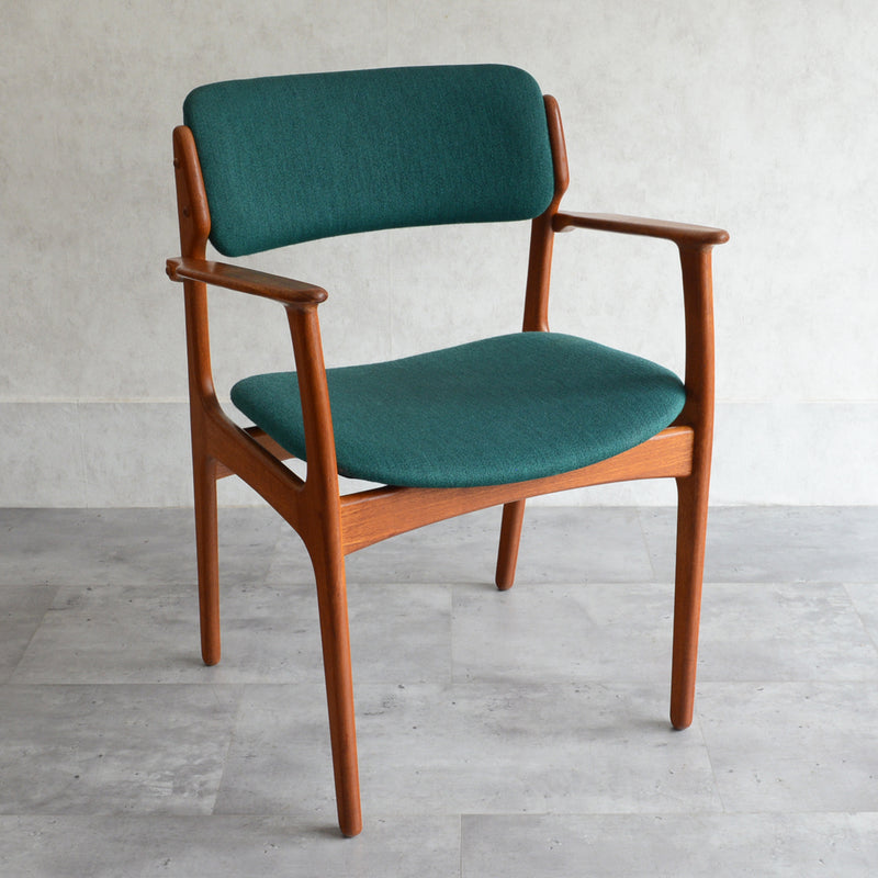 Erick Buch Model50  アームチェア