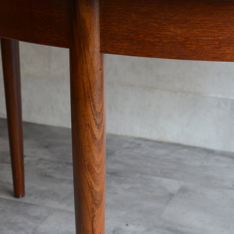 G-PLAN ジープラン　エクステンション ラウンドテーブル67（天板剥離再塗装済）