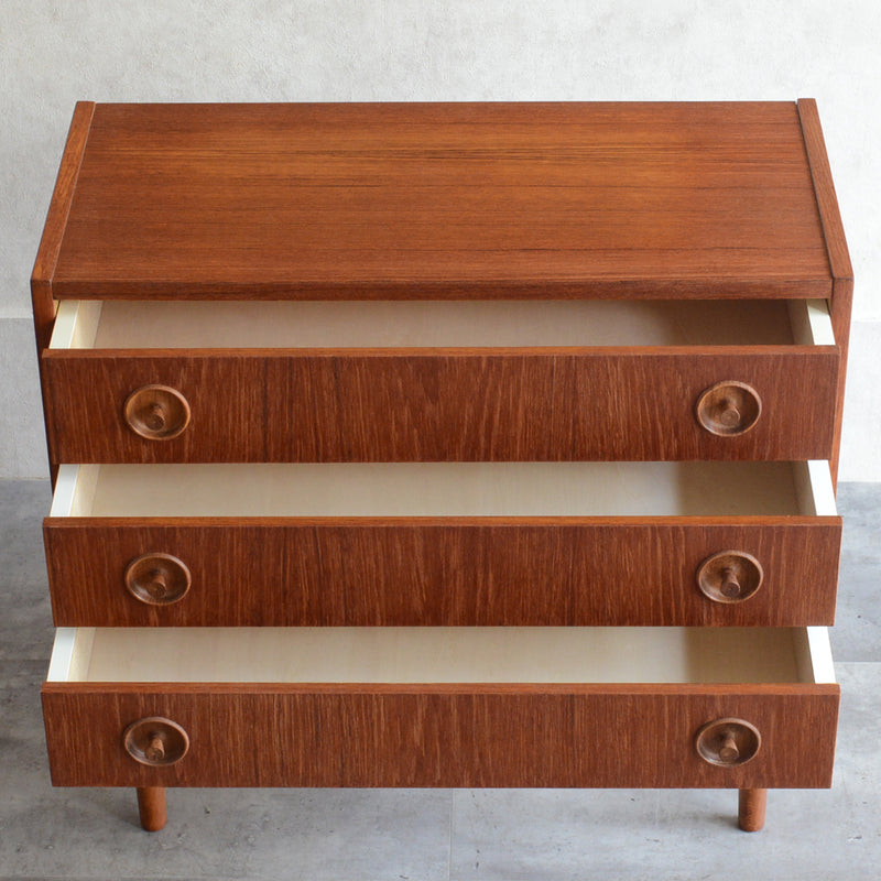 デンマーク ヴィンテージ  チーク ３段チェスト 3-33