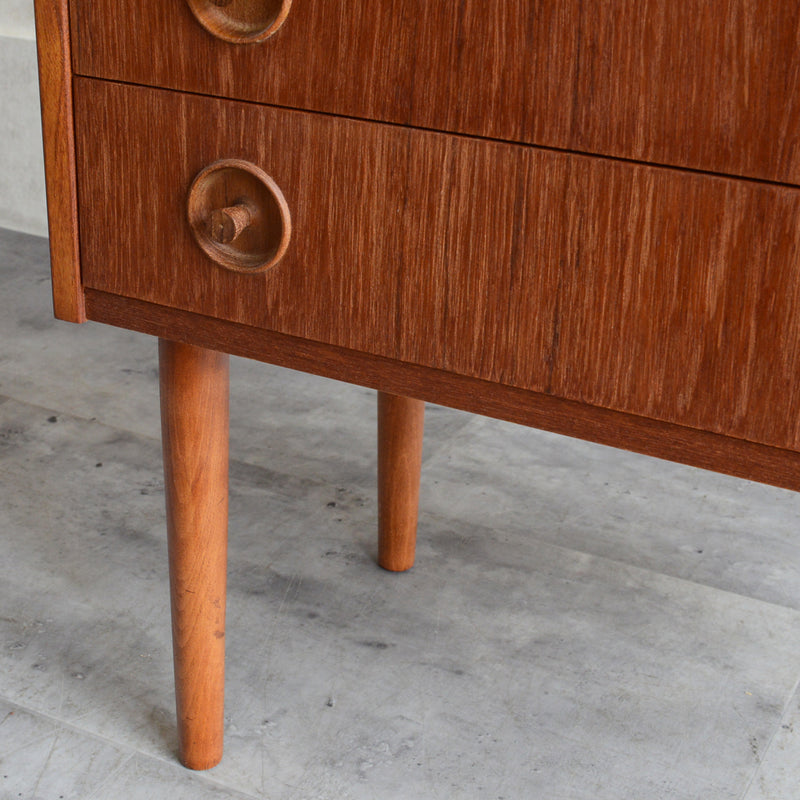 デンマーク ヴィンテージ  チーク ３段チェスト 3-33