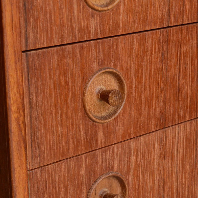 デンマーク ヴィンテージ  チーク ３段チェスト 3-33