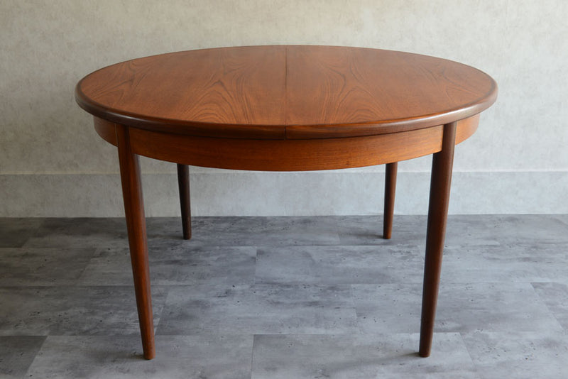 H様ご予約品G-PLAN　ジープラン　エクステンションラウンドダイニングテーブル52