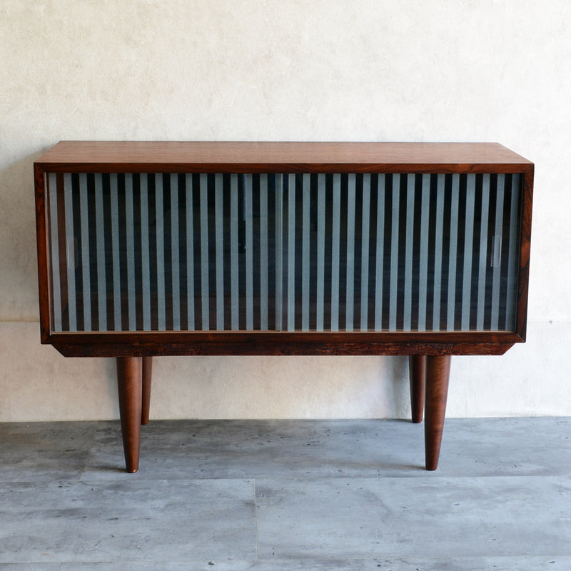 デンマークヴィンテージ 　ローズウッド ガラスキャビネット03