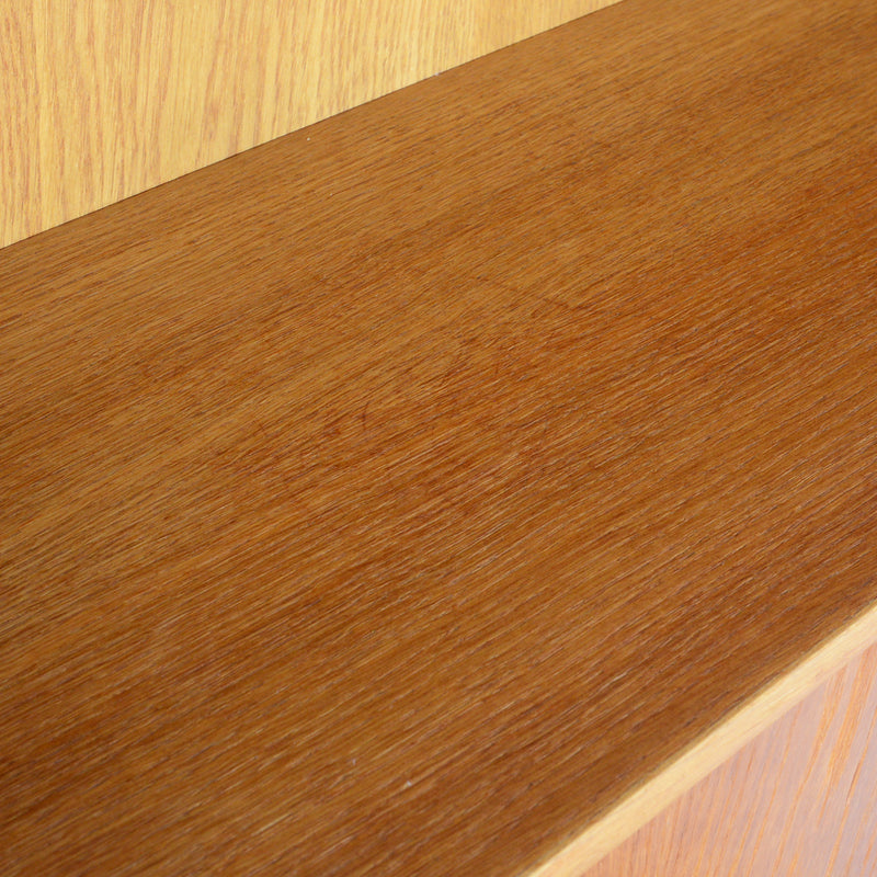 デンマーク ヴィンテージ　オーク シェルフ3-30（木扉付）