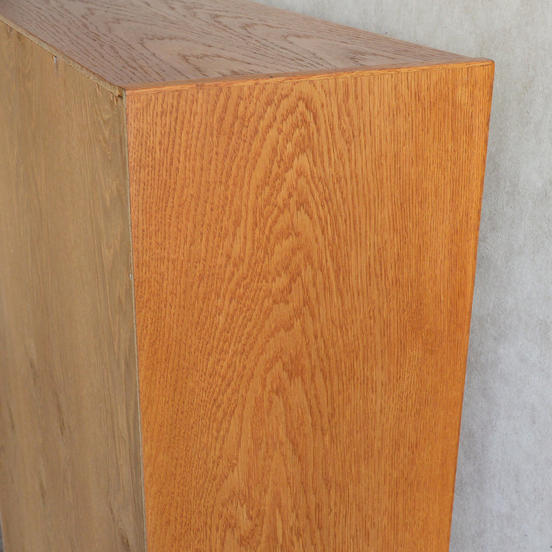 デンマーク ヴィンテージ　オーク シェルフ3-30（木扉付）