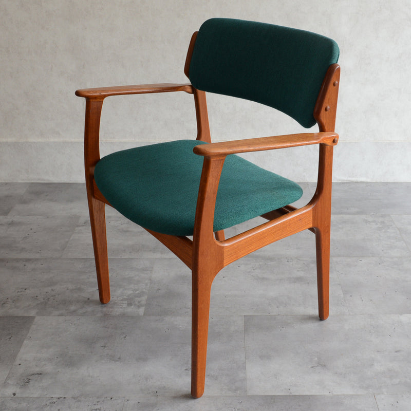 Erick Buch Model50  アームチェア