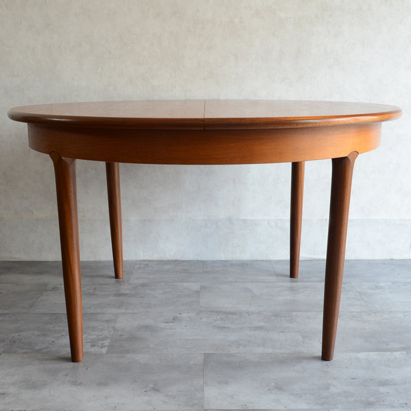 M様見学ご予約品　Meredew(メレデュー）エクステンション ラウンドテーブル 02 (天板剥離再塗装済）