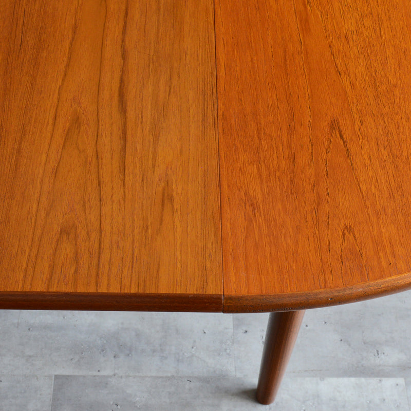 M様見学ご予約品　Meredew(メレデュー）エクステンション ラウンドテーブル 02 (天板剥離再塗装済）