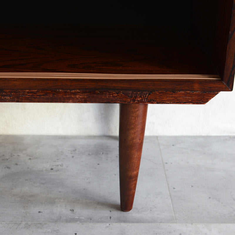 デンマークヴィンテージ 　ローズウッド ガラスキャビネット03