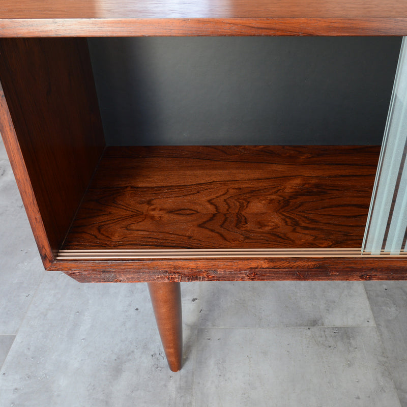 デンマークヴィンテージ 　ローズウッド ガラスキャビネット03