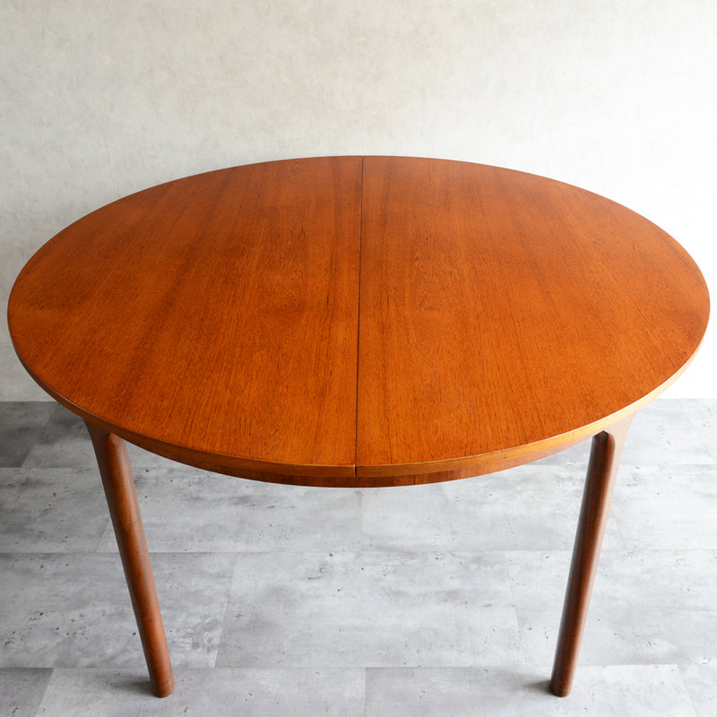 McINTOSH マッキントッシュ  エクステンション ラウンド ダイニングテーブル 04（天板剥離再塗装済）