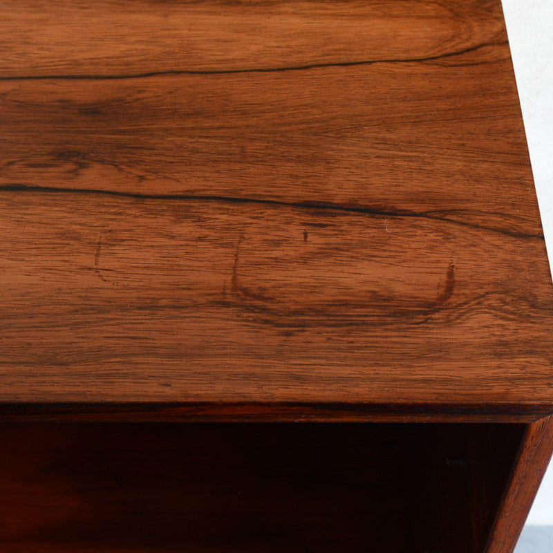 デンマーク ヴィンテージ　ローズウッド ガラスキャビネット02