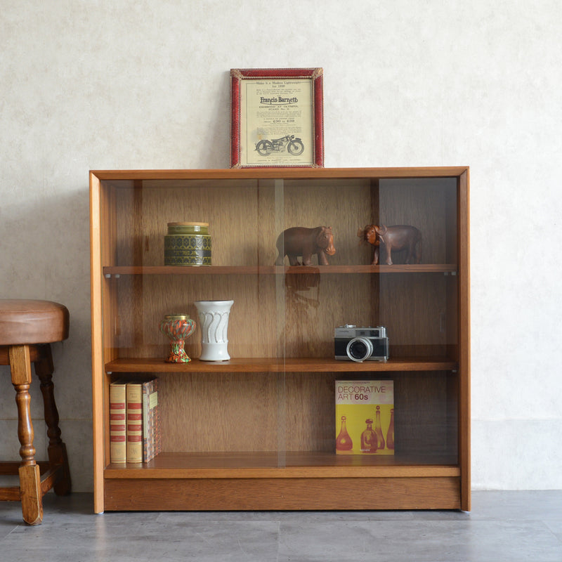 60S Herbert E. Gibbs ガラスキャビネット 35