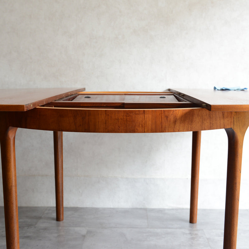 McINTOSH マッキントッシュ  エクステンション ラウンド ダイニングテーブル 04（天板剥離再塗装済）