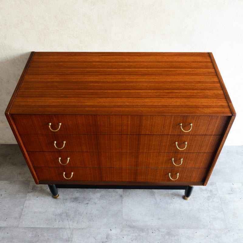 G-PLAN ジープラン Tola&Black チェスト 02