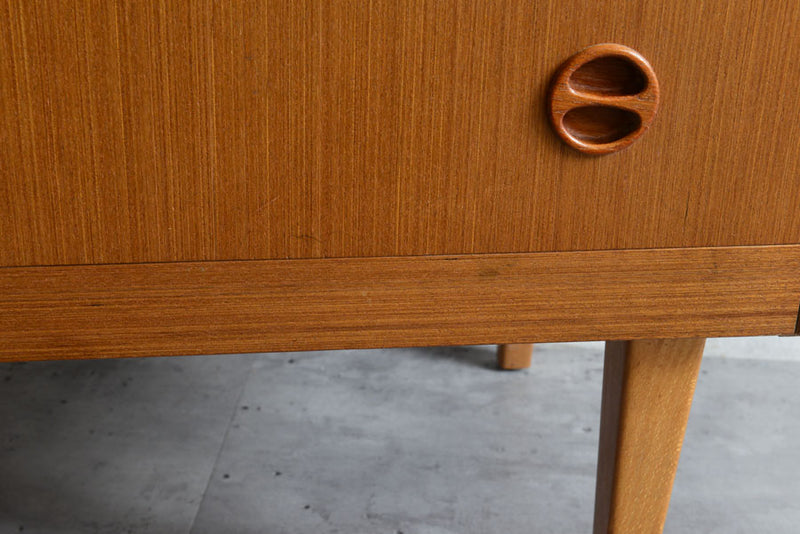 60s 4段チェスト02